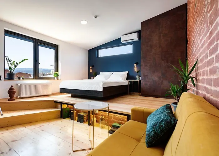 Two Bedroom Apartment With Amazing City View - Telescope